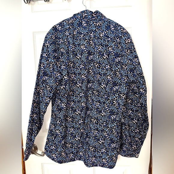 Across the Pond Floral and Polka Dot Button Up - Picture 3 of 3